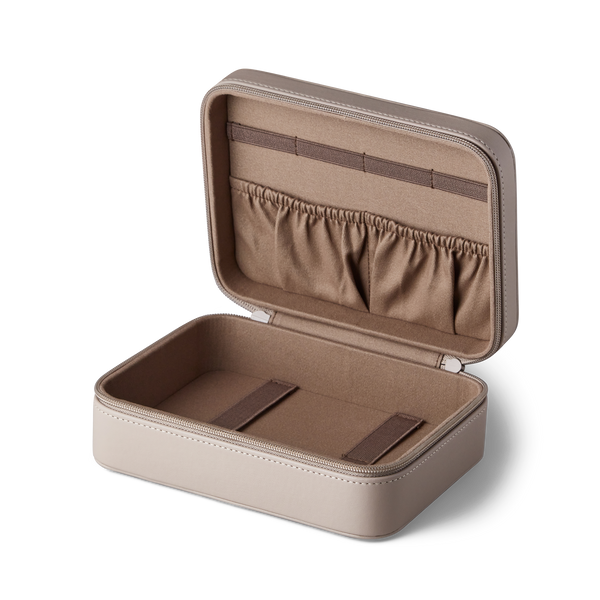 Vegan leather organizing box in the color brown